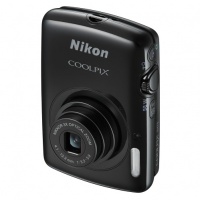 Nikon Coolpix S01