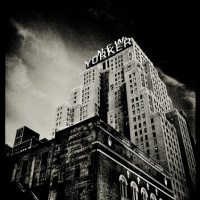 Hotel New Yorker, New York 1997 | © Andreas H. Bitesnich