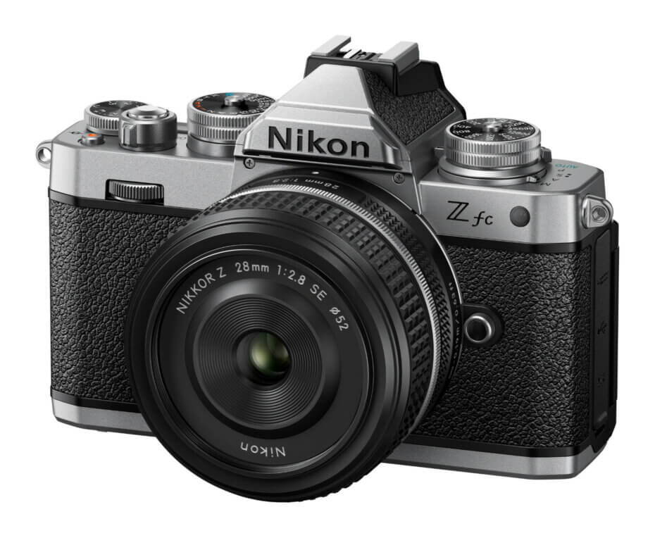 Hlavní cena pro absolutního vítěze soutěže Fotka Nikonblogu 2022 – Nikon Z fc s objektivem Nikkor Z 28 mm f/2,8 SE