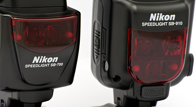Nikon Speedlight SB-700 vs SB-910